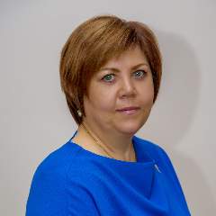 Попова Лена Карапетовна