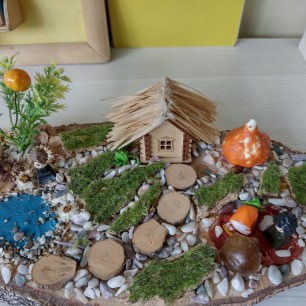 "Осенний домик"