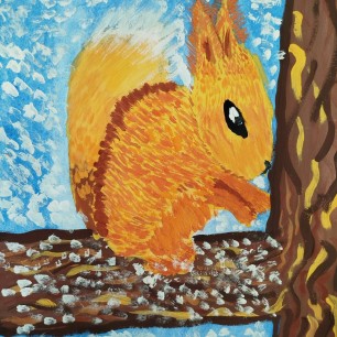 Белочка на ветке