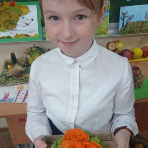 Розы из моркови