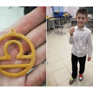 Подвеска для мамы "Знак зодиака Весы"