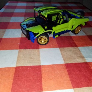 "Новая модель машины"