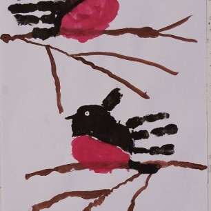 Снегири-ладошки