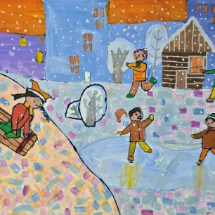 Во дворе дома