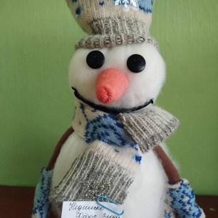 Весёлый снеговик