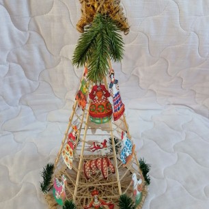 Новогодний наряд для ёлочки.