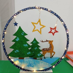 Ёлочка в зимнем лесу