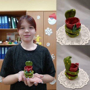 Стаканчик "Символ 2025 года - Змея"