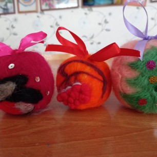 Новогодняя игрушка