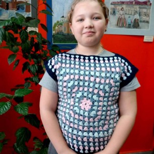 Жилет "Тепло и нарядно"