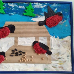 "В кормушке"