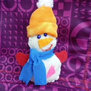 Елочная игрушка "Снеговик"