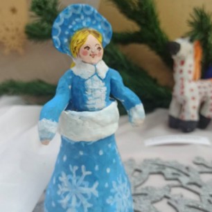 Снегурочка в шубке