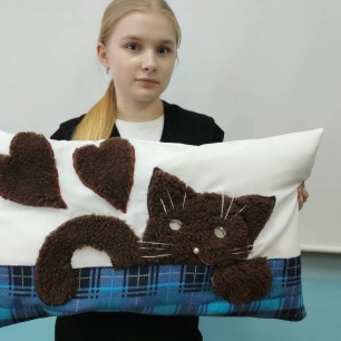 Декоративная подушка "Кот баюн"