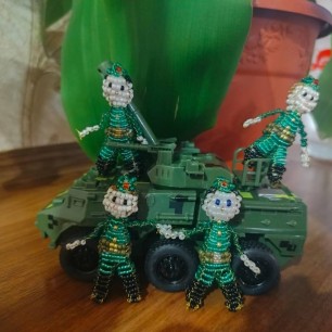 Солдаты