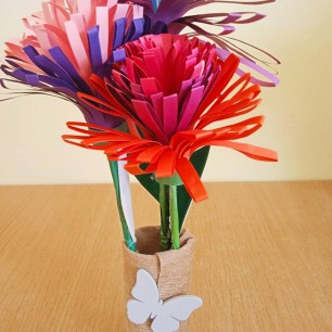 Цветы в вазе