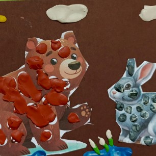 "На весенней поляне Мишка с Зайчиком"