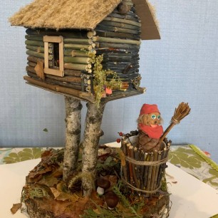 Избушка на курьих ножках