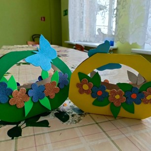 Корзинка с цветами