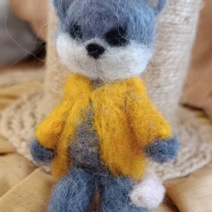 Мышонок в пиджачке