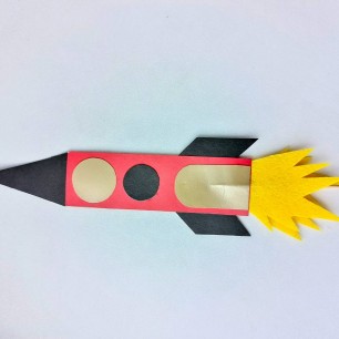 КОСМИЧЕСКАЯ РАКЕТА