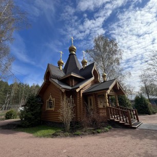 Храм