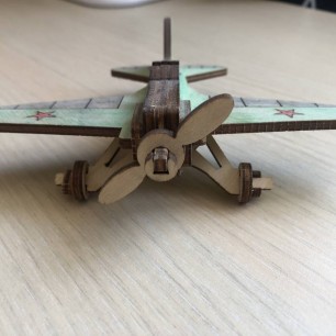 "Военный самолет И-16"