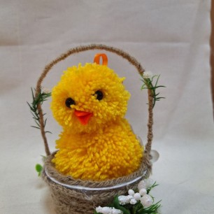 Цыпленок в корзинке