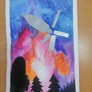 Спутник в ночном небе