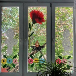 Не забыть нам этой даты, что покончила с войной.