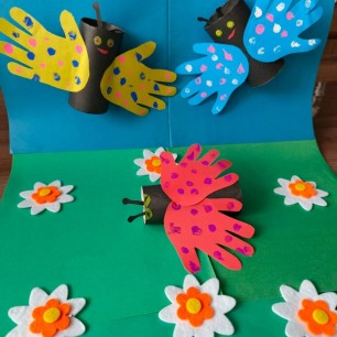 Бабочки на полянке