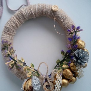 Осенний венок из каштанов