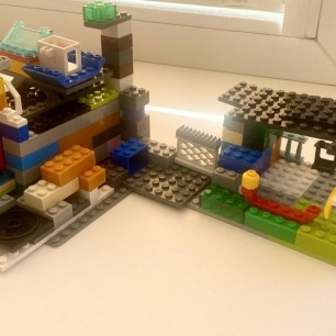 «Замок загадок»