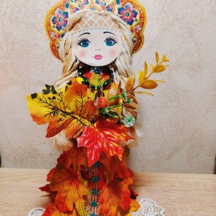 "Девушка-осень"