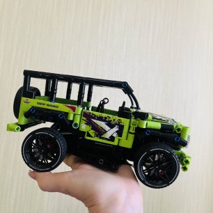 Джип Suzuki Jimny 484 дет