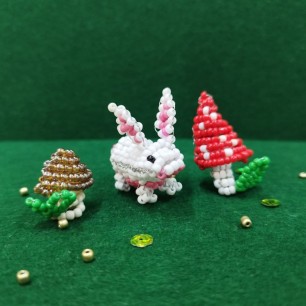 Зайка на грибной полянке