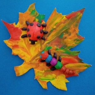 "Последний, осенний, кленовый листочек"