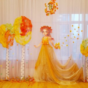 Осннь в гости к нам пришла