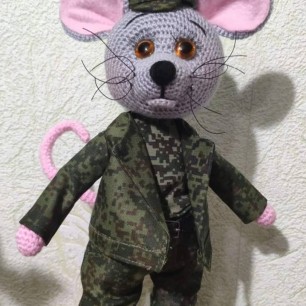 Воспитатель