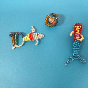 Русалка с подружкой