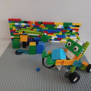 "Робот Валли"