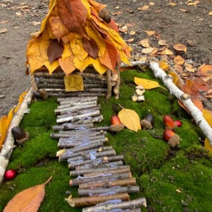 Осенний домик