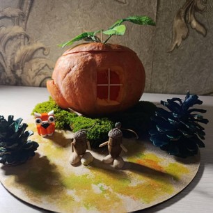 Лесная избушка