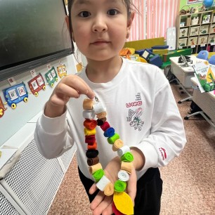 Осенние бусы из фетра