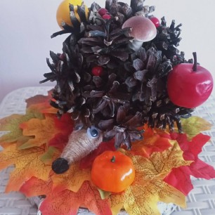 Подарки Осени Ёжику