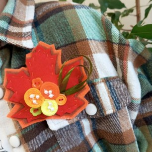 Брошка из фетра " Осеннее вдохновение"