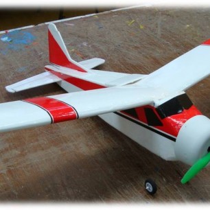 Модель-копия самолета «DHC-2 BEAVER»