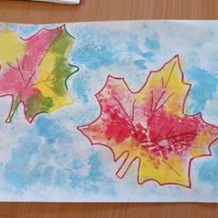 "Сказочные листья"