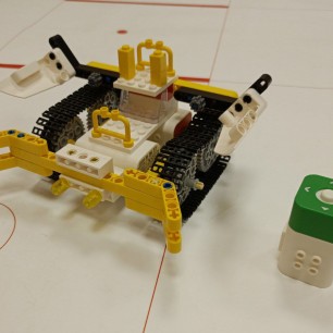 Робот для кегельринга