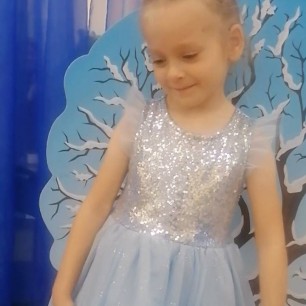 Пришла зима веселая